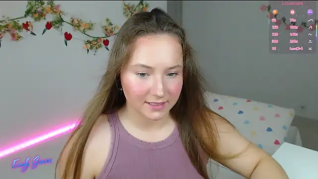 Snapshot of EmilyxxGraces chatting on 05-04-26, 08:49 EmilyxxGraces online show from 05-04-26, 08:49