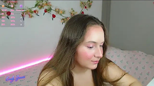 Snapshot of EmilyxxGraces chatting on 05-15-26, 10:06 EmilyxxGraces online show from 05-15-26, 10:06