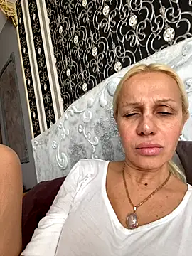 DeboraXporn online show from 11-26-25, 08:59