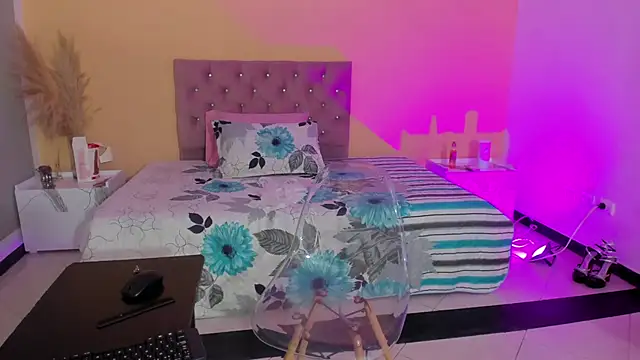 cristal crossfitx online show from 09-17-25, 10:17