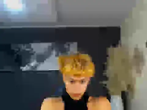 Snapshot of mchissexx chatting on 11-14-25, 05:11 mchissexx online show from 11-14-25, 05:11