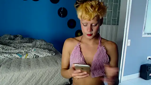 Snapshot of mchissexx chatting on 11-23-25, 12:27 mchissexx online show from 11-23-25, 12:27