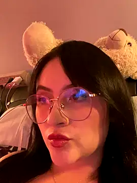 ValentinaOrtiz3 online show from 09-10-25, 09:48