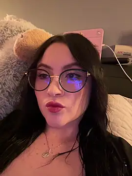 ValentinaOrtiz3 online show from 02-26-26, 10:42