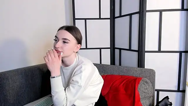 Snapshot of FeliceAldridge chatting on 02-20-25, 06:57 FeliceAldridge online show from 02-20-25, 06:57