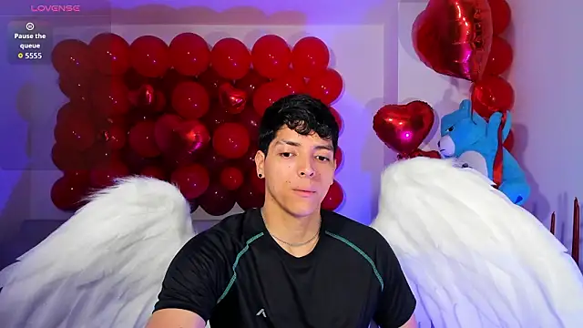 Snapshot of _JacobMiller__ chatting on 02-15-26, 02:08 JacobMiller online show from 02-15-26, 02:08