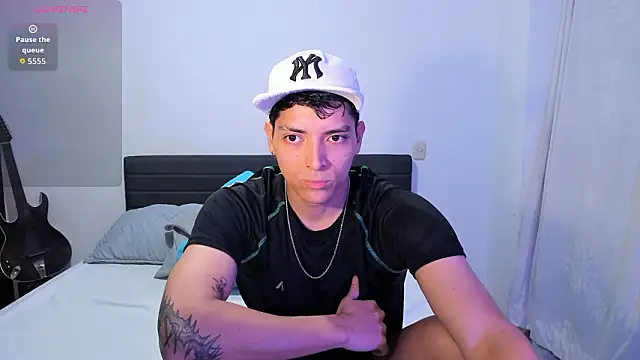 Snapshot of _JacobMiller__ chatting on 03-09-26, 09:08 JacobMiller online show from 03-09-26, 09:08