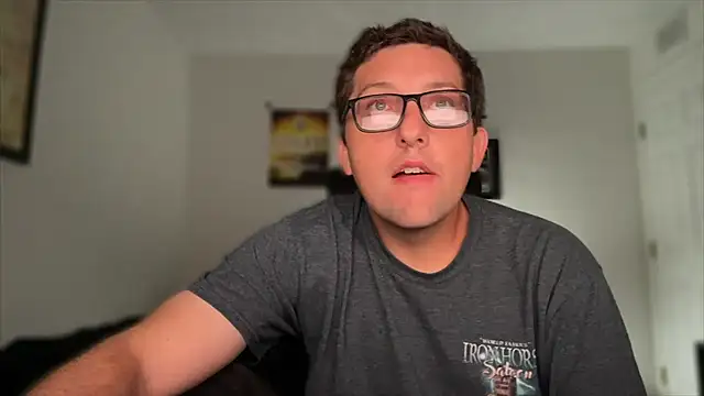 Snapshot of Milflover96 chatting on 11-16-25, 11:54 Milflover96 online show from 11-16-25, 11:54