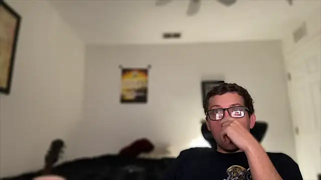 Snapshot of Milflover96 chatting on 12-03-25, 10:30 Milflover96 online show from 12-03-25, 10:30