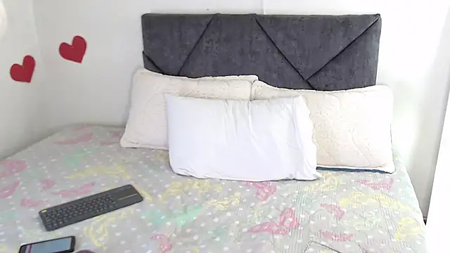 Snapshot of sara_sharma_ chatting on 03-21-25, 08:28 sara sharma online show from 03-21-25, 08:28