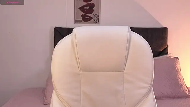 Snapshot of sara_sharma_ chatting on 09-25-25, 02:21 sara sharma online show from 09-25-25, 02:21