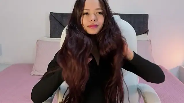 Snapshot of sara_sharma_ chatting on 10-10-25, 04:55 sara sharma online show from 10-10-25, 04:55