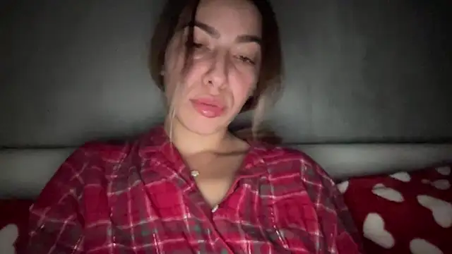 Snapshot of sarrah_rossy chatting on 11-13-25, 09:14 sarrah rossy online show from 11-13-25, 09:14