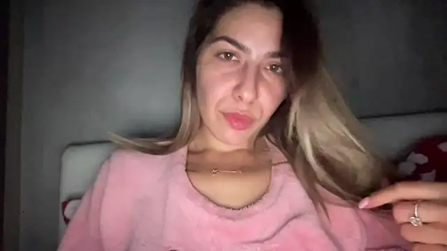 Snapshot of sarrah_rossy chatting on 11-16-25, 10:48 sarrah rossy online show from 11-16-25, 10:48