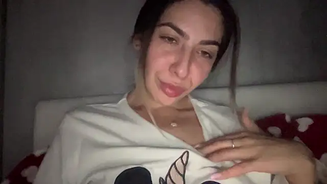 Snapshot of sarrah_rossy chatting on 11-25-25, 09:59 sarrah rossy online show from 11-25-25, 09:59