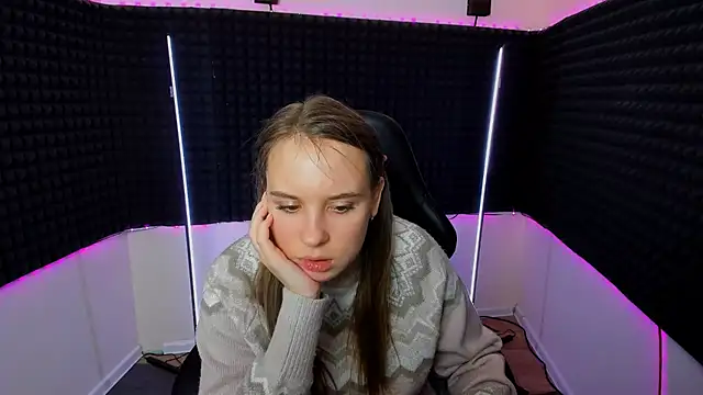 Snapshot of Lika_0ne chatting on 02-20-25, 06:46 Lika 0ne online show from 02-20-25, 06:46