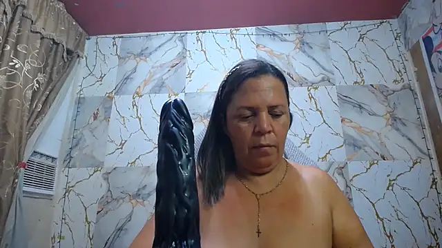 Snapshot of alina_maturehot chatting on 06-07-26, 08:18 alina maturehot online show from 06-07-26, 08:18