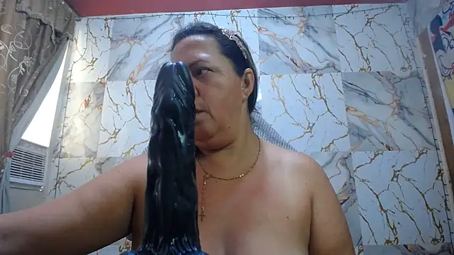Snapshot of alina_maturehot chatting on 06-09-26, 08:09 alina maturehot online show from 06-09-26, 08:09
