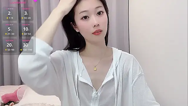 yunyun121 online show from 02-24-25, 12:16