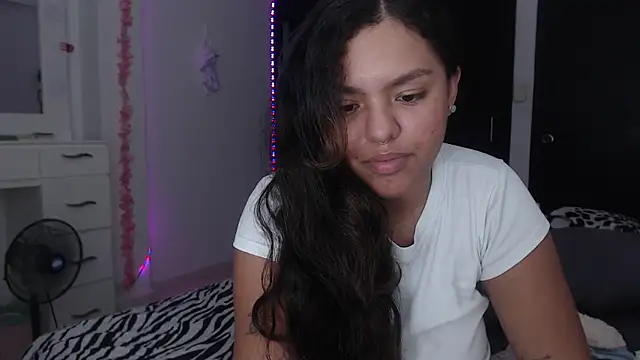 Anitta bell online show from 02-10-25, 08:31