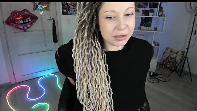 HoneySallyMoore online show from 03-01-26, 04:53