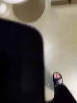 Snapshot of jojolecochon1 chatting on 03-02-25, 07:02 jojolecochon1 online show from 03-02-25, 07:02