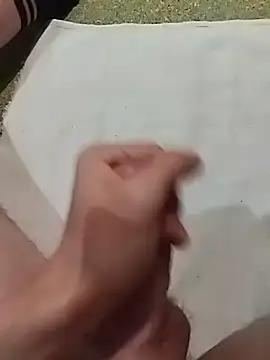 Snapshot of jojolecochon1 chatting on 11-23-25, 03:56 jojolecochon1 online show from 11-23-25, 03:56