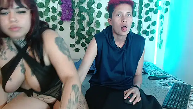 Snapshot of duo_peludoo chatting on 03-12-25, 02:52 duo peludoo online show from 03-12-25, 02:52