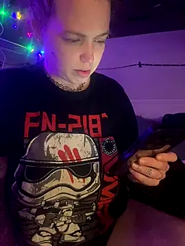 favoritestepsis online show from 09-21-25, 12:45