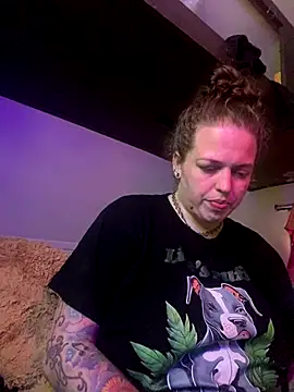 favoritestepsis online show from 11-30-25, 08:46