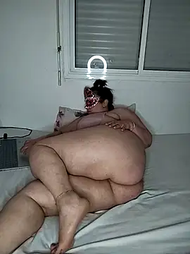 salma11125 online show from 03-10-25, 10:45