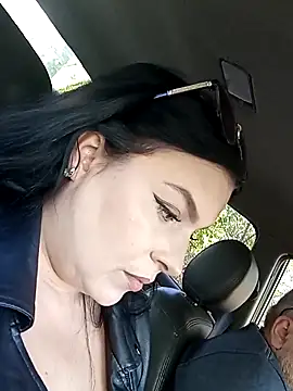 Greta Tamar online show from 09-15-25, 05:40