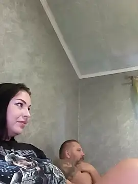 Greta Tamar online show from 12-21-25, 07:04