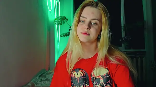 Snapshot of Alexa_Pirs chatting on 03-06-25, 10:04 Alexa Pirs online show from 03-06-25, 10:04