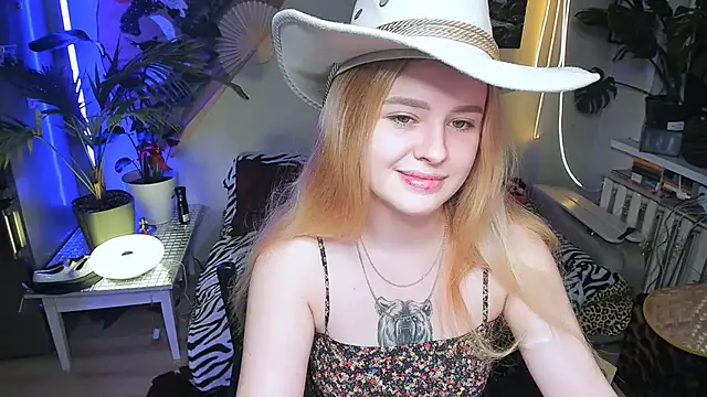 Snapshot of Alexa_Pirs chatting on 12-02-25, 02:34 Alexa Pirs online show from 12-02-25, 02:34