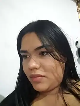 Snapshot of nikki_grey chatting on 09-30-25, 10:37 nikki grey online show from 09-30-25, 10:37