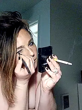 Snapshot of KinzAngel chatting on 02-15-25, 01:53 KinzAngel online show from 02-15-25, 01:53