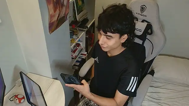 salvatore montt online show from 10-14-25, 03:51