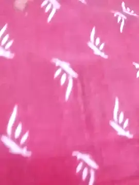 Snapshot of Lizza_boudi chatting on 02-16-25, 09:15 Lizza boudi online show from 02-16-25, 09:15