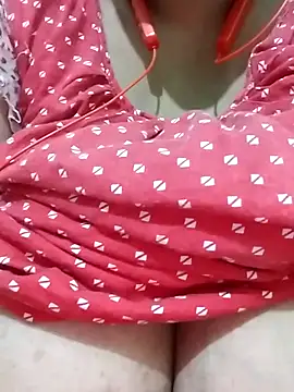 Snapshot of Lizza_boudi chatting on 03-11-25, 01:26 Lizza boudi online show from 03-11-25, 01:26