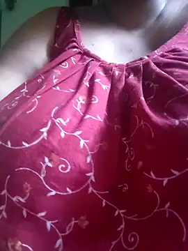 Snapshot of Lizza_boudi chatting on 09-09-25, 01:38 Lizza boudi online show from 09-09-25, 01:38