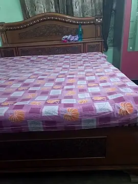 Snapshot of Lizza_boudi chatting on 11-06-25, 03:29 Lizza boudi online show from 11-06-25, 03:29