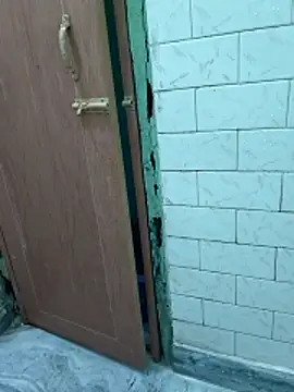 Snapshot of Lizza_boudi chatting on 11-26-25, 04:35 Lizza boudi online show from 11-26-25, 04:35