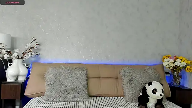 Snapshot of Tina_Mart chatting on 11-01-25, 11:34 Tina Mart online show from 11-01-25, 11:34