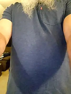 Snapshot of HardSteele97 chatting on 11-24-25, 11:10 HardSteele97 online show from 11-24-25, 11:10