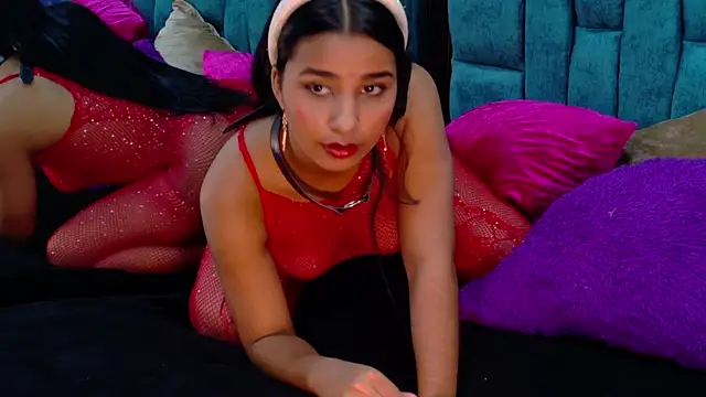 MariamLaraa online show from 02-26-25, 05:28