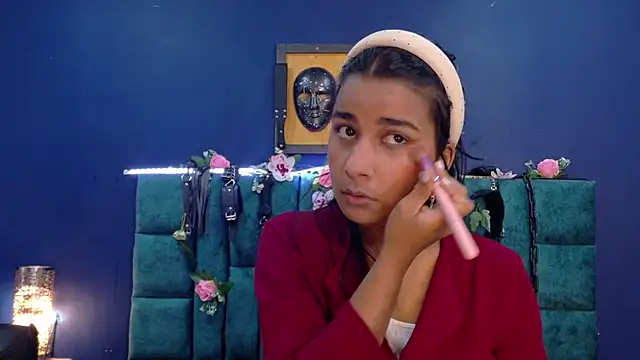 MariamLaraa online show from 03-22-25, 11:11