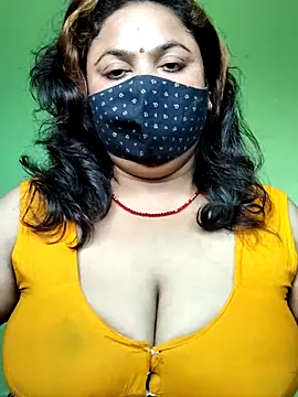 Snapshot of rani130 chatting on 09-18-25, 01:18 rani130 online show from 09-18-25, 01:18