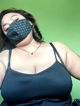 Snapshot of rani130 chatting on 10-28-25, 01:09 rani130 online show from 10-28-25, 01:09