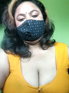 Snapshot of rani130 chatting on 11-18-25, 01:22 rani130 online show from 11-18-25, 01:22